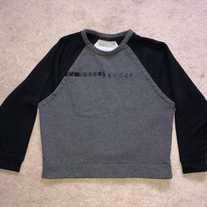 UNDER ARMOUR SWEATSHIRT